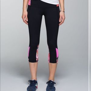 Lululemon Embody Crop